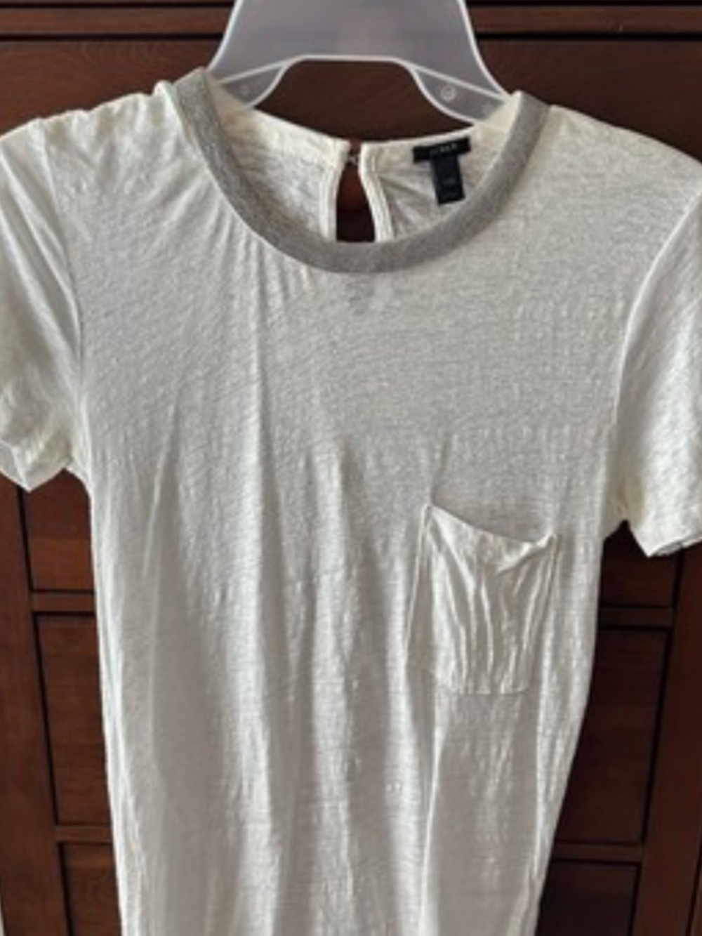 J crew jewel neck 100 linen T-shirt. Repost never wore